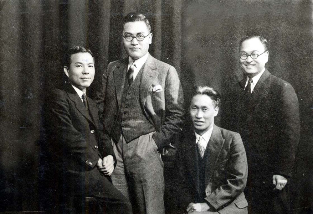 김성수가 세계일주 도중 런던에 들렀을때 찍은 사진.(김성수. 이활. 신성모. 장덕수)