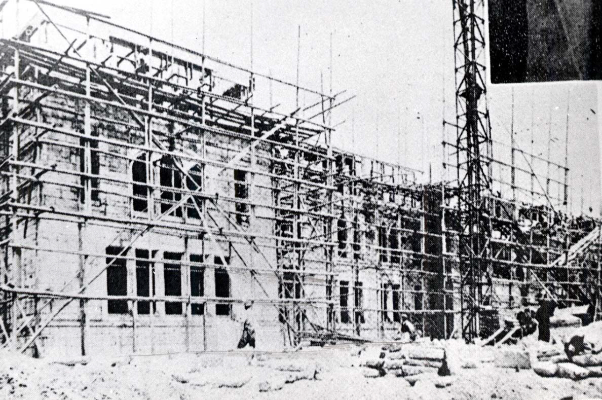 보성전문학교 본관 신축 공사 광경.