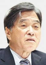 정진석<br /> 한국외국어대 명예교수